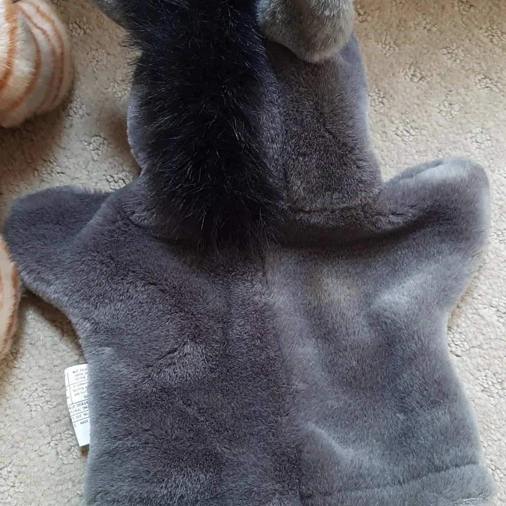 4 Hand Puppets